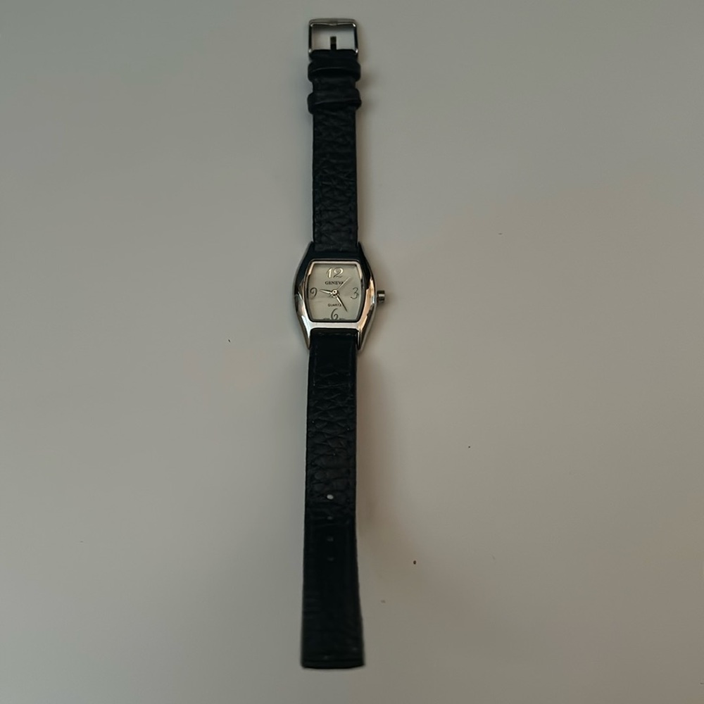 Geneva Women’s Quartz Watch with Black Band Japan Movt